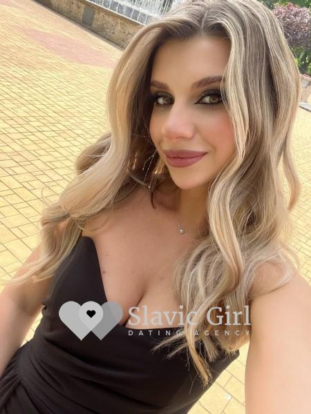 beautiful ukrainian women